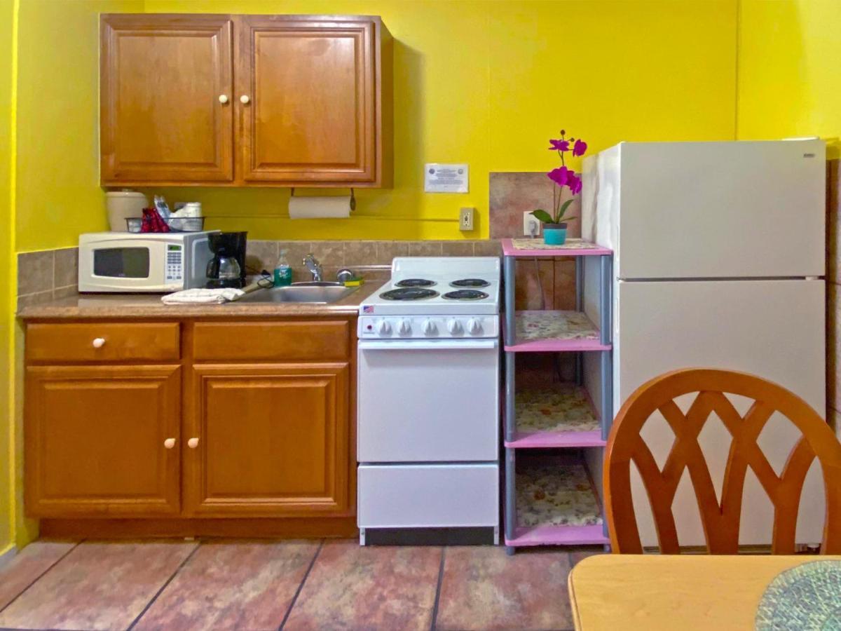Bella Sirena Inn St. Pete Beach Εξωτερικό φωτογραφία