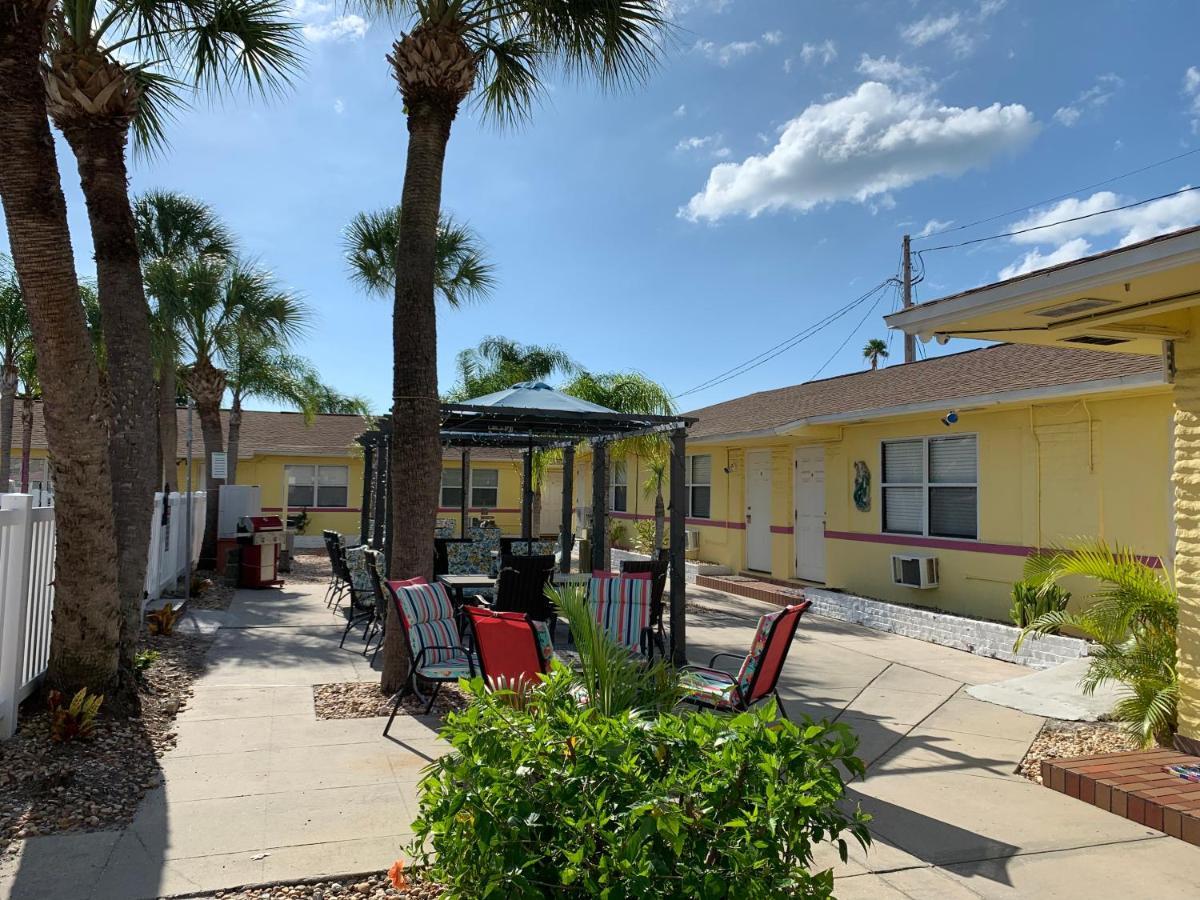 Bella Sirena Inn St. Pete Beach Εξωτερικό φωτογραφία
